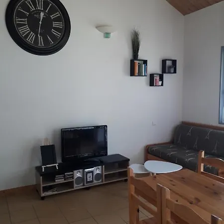 Sur Bord De L'eau Nontron