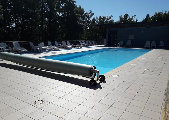 Chalet Sur Bord De L'eau